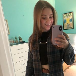 Meet your Posher, Avery